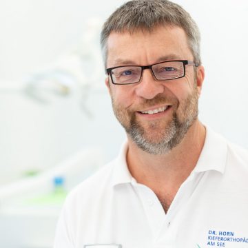 Dr. med. dent. Hansjörg Horn, Fachzahnarzt für Kieferchirurgie und Oralchirurgie